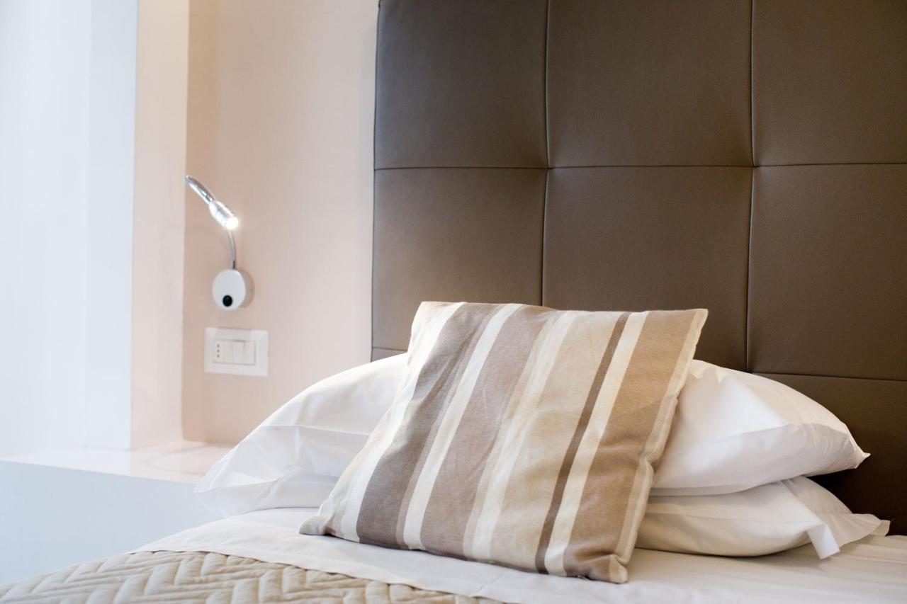 Sorrento Comfort Rooms Con Piscina Luaran gambar