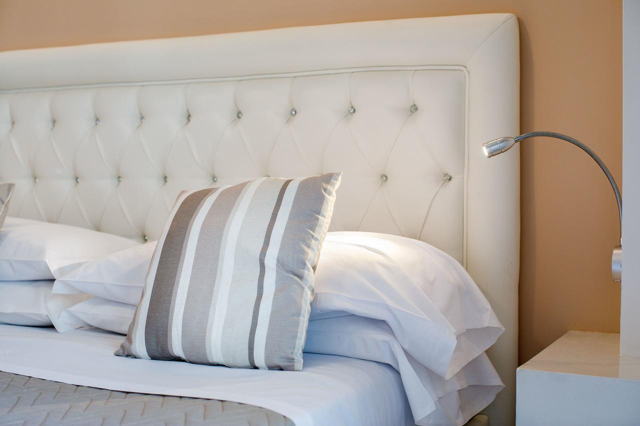 Sorrento Comfort Rooms Con Piscina Luaran gambar