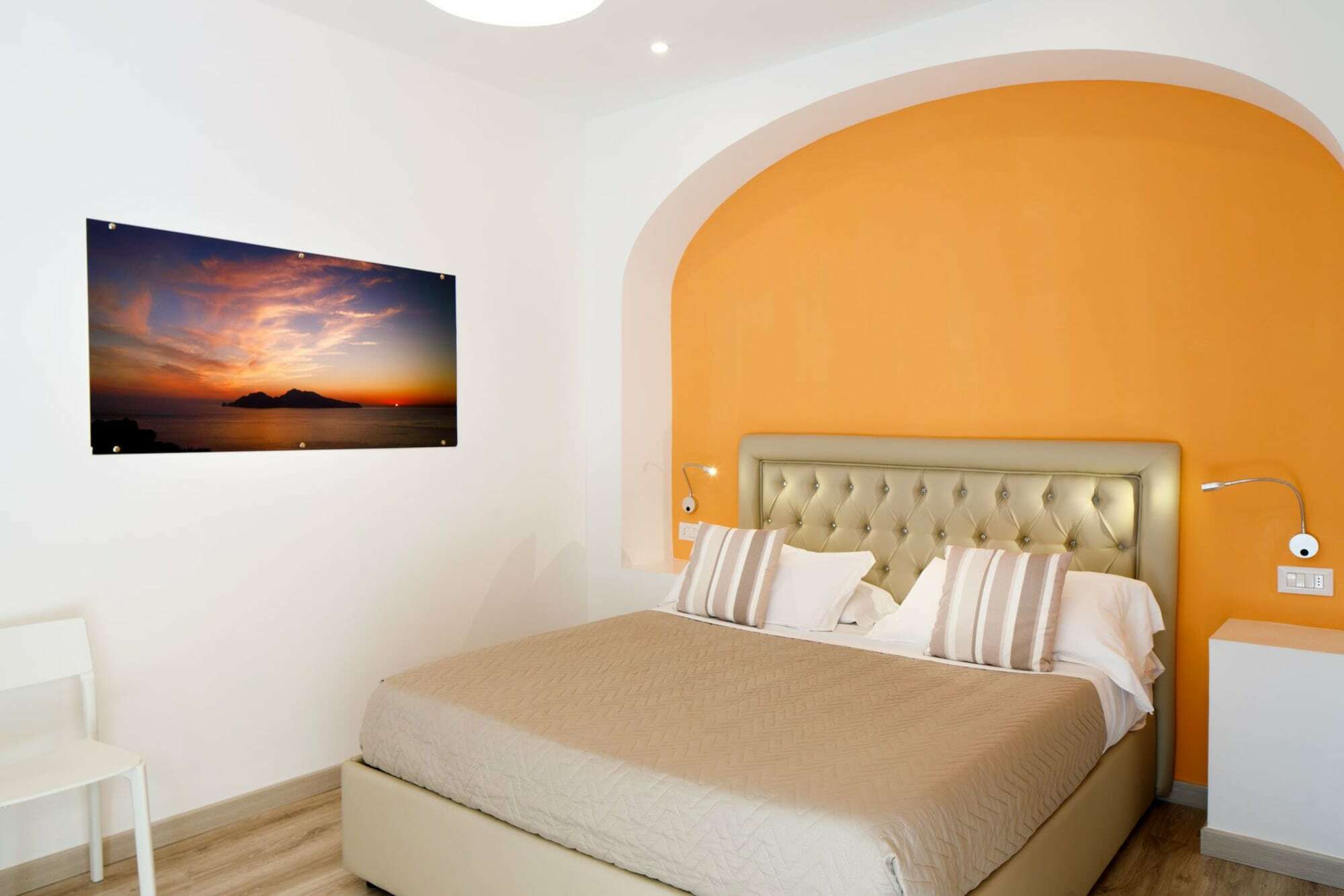 Sorrento Comfort Rooms Con Piscina Luaran gambar